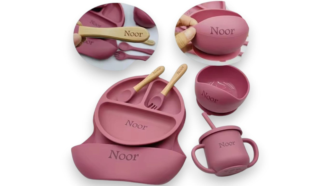 Kinder BPA-frei Silikon Baby Fütterungsset – 4-teiliges Set mit Cartoon-Design, Saugplatte, Schüssel, Löffel, Gabel & Schnabeltasse